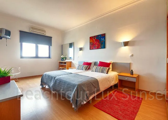 T2 Apt-beachtour Lux Sunset - Ericeira